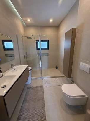 appartement f4 meublé à louer point e image 11