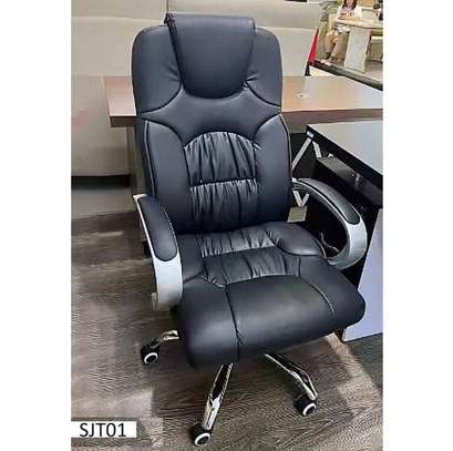 FAUTEUIL MINISTRE SJT01 image 1