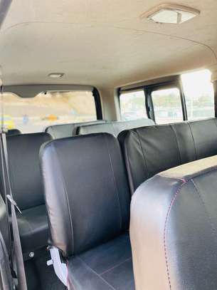 Toyota hiace 2017 image 13