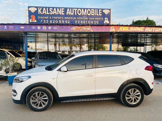 Hyundai tucson 2017 image 1