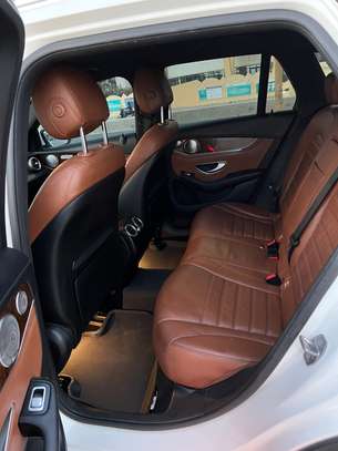 MERCEDES GLC 300 2017 image 10