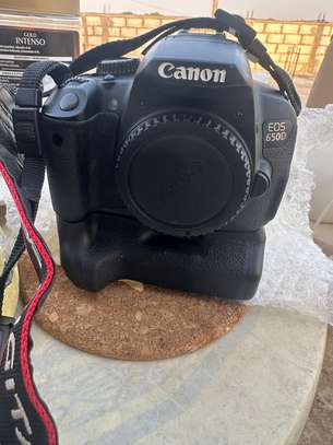 Canon 650 D image 2