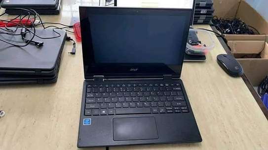 Acer Travel Mate image 2