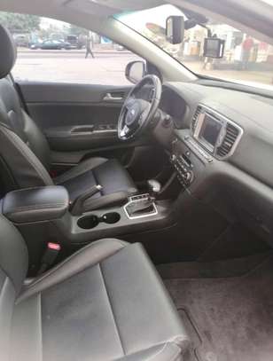 Kia Sportage 2016 image 2