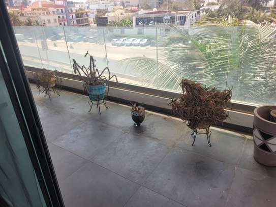 Trois chambres à louer par mois image 6