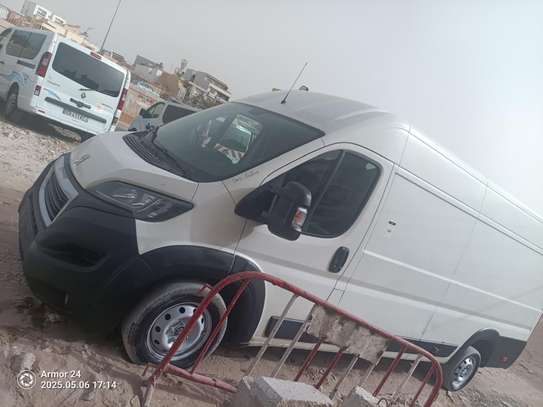 Peugeot BOXER image 3