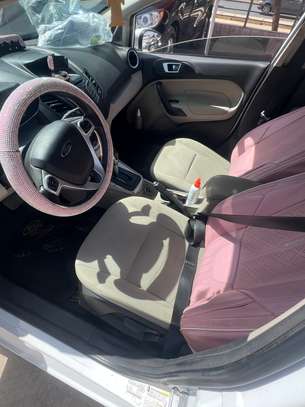 FORD FIESTA SEL 2015 image 3