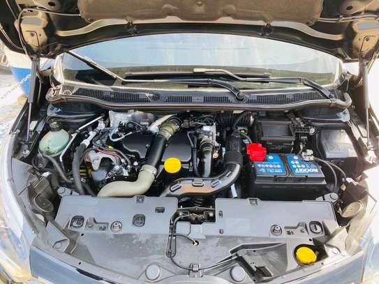 Renault qm3 2018 image 9