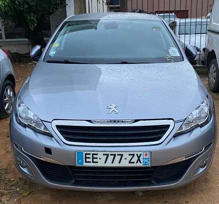 Peugeot 308 2016 image 9