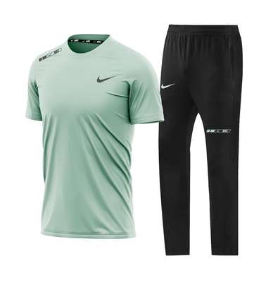 Ensemble sportif image 5