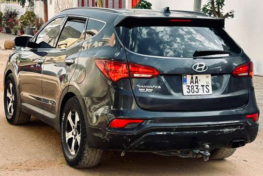 HYUNDAI  SANTAFEE  2017 image 3