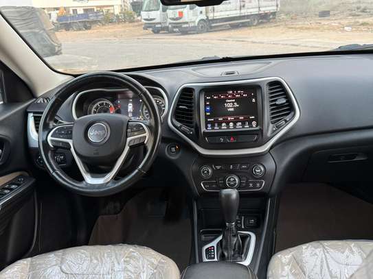 Jeep Cherokee Limited 4 cylindres 2016 image 8