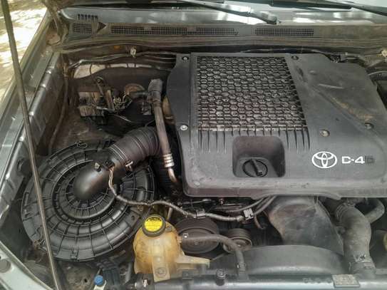 Toyota Hilux image 9