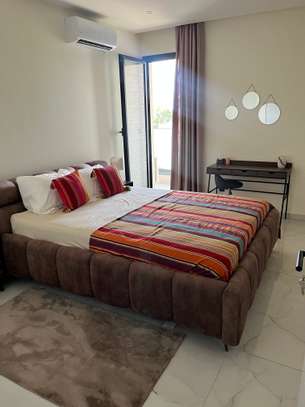 Appartement F3 au Point E meublé et équipé image 3