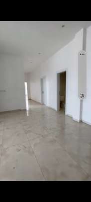 Appartement f4 grand standing image 13