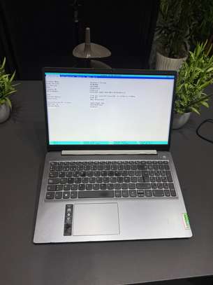Lenovo i5 11th ssd 256gb ordinateur portable image 1