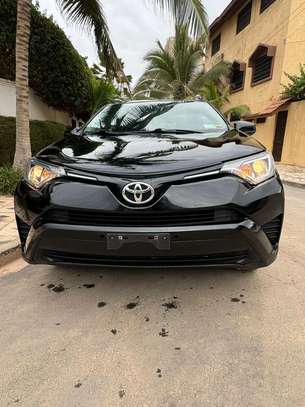 Toyota Rav4 2016 image 1