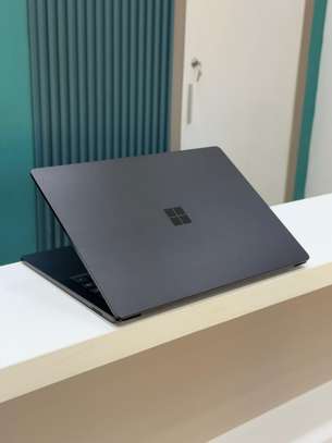Microsoft Surface Laptop 5 professionnel image 2