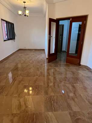 Joli appartement F3 a Ngor Almadies image 1