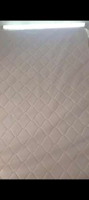 Matelas orthopédiques 180/190 ;; 180/200 image 2