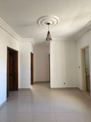 Appartement spacieux à Ouakam (derrière terminus p7) image 1
