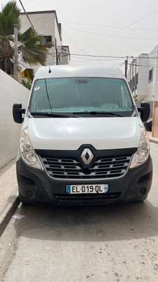 Renault master image 1