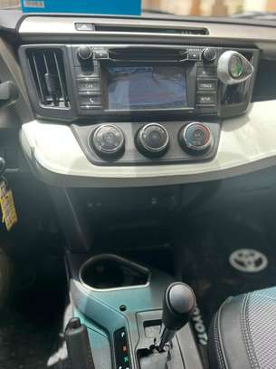 Toyota RAV4 2017 essence automatique image 5