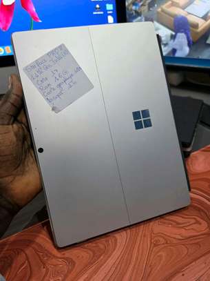 Microsoft surface pro 8 image 3