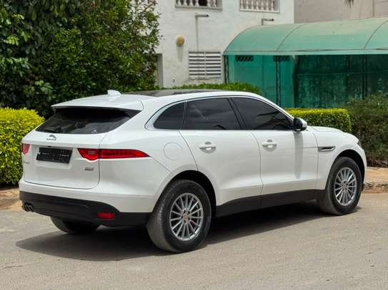JAGUAR F-PACE Année : 2017 image 13