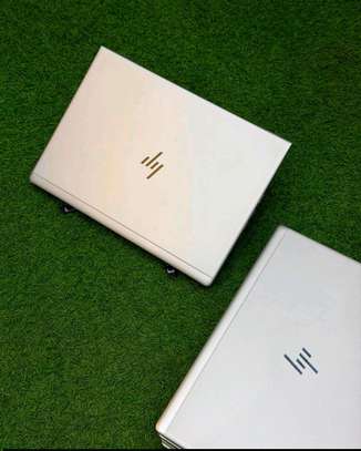 HP EliteBook 840 G6 i5 8 Go SSD 256 Go 14" image 2