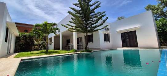 Magnifique villa avec piscine a Ngaparou image 5