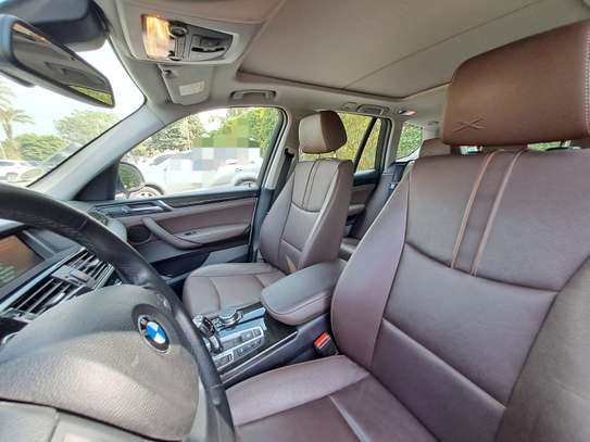 BMW X3 SUV  spacieux et performant image 4