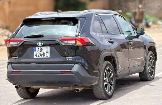 Toyota rav 4 année 2024 image 11