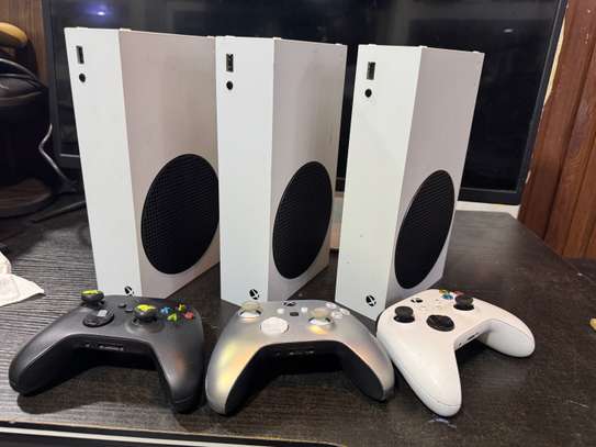 Xbox Séries S  avec Game Pass image 3