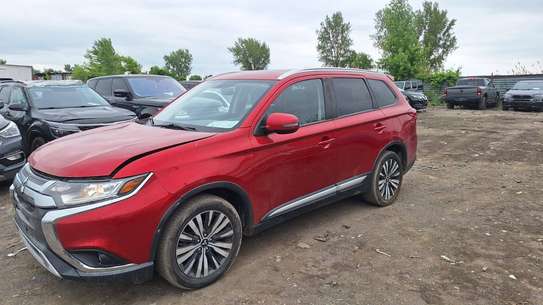 Mitsubishi Outlander 2019 7 places image 5