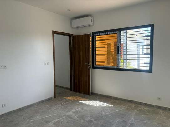 VILLA NABOU EN VENTE A NGUERIGNE SERERE image 5