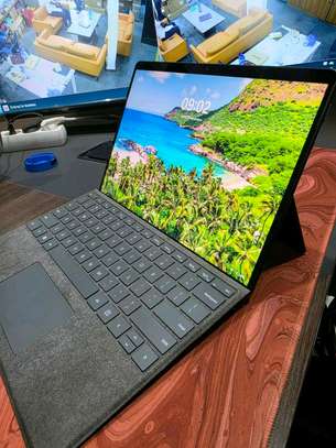 Microsoft surface pro 8 image 3