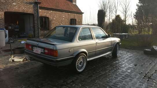 BMW Classique E30 325iX - 4x4 - 6cylindres image 4