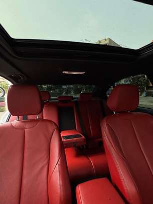 BMW 3301 2018 image 9