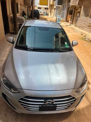 HYUNDAI ELANTRA 2018 image 2
