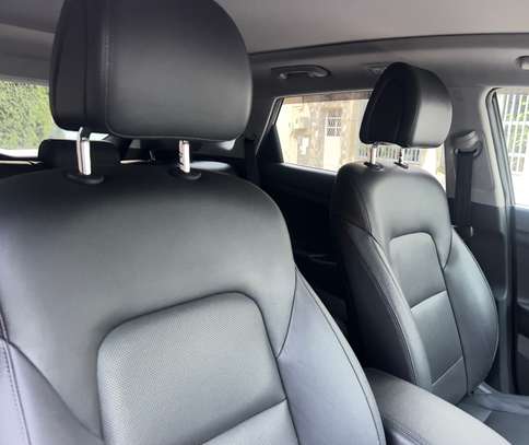 Hyundai Tucson image 4