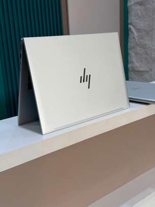 Hp elitebook 840 G9 12 eme génération image 9