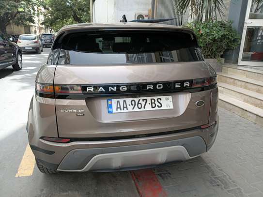 Ranger Rover evoque 2020 image 3
