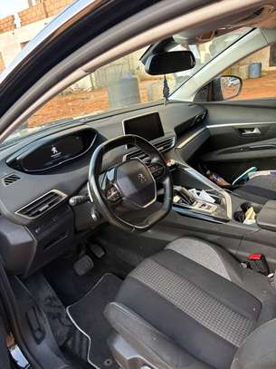Peugeot 3008 2019 image 4