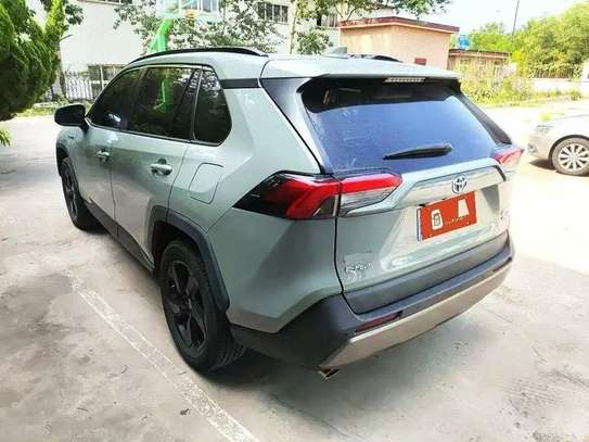 Toyota Rav4 hybride 2020 image 3