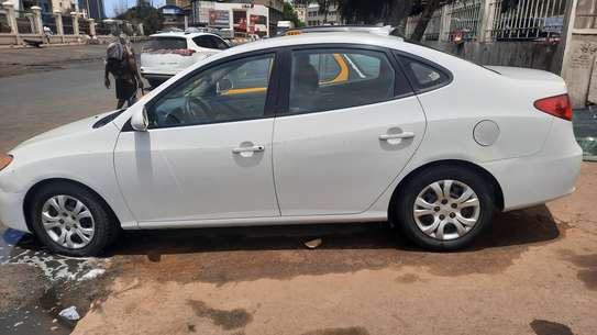 Vends Hyundai Elantra 2010 image 5