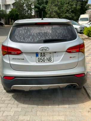 Hyundai santafe diesel image 10