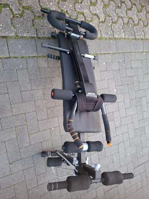 Banc pour musculation ( planche à abdo ) image 3