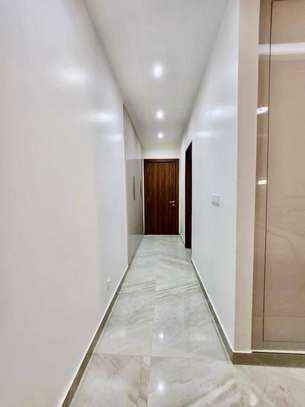 APPARTEMENT DE TYPE F5 EN VENTE A MERMOZ image 3