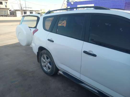 Rav 4 2010 image 5